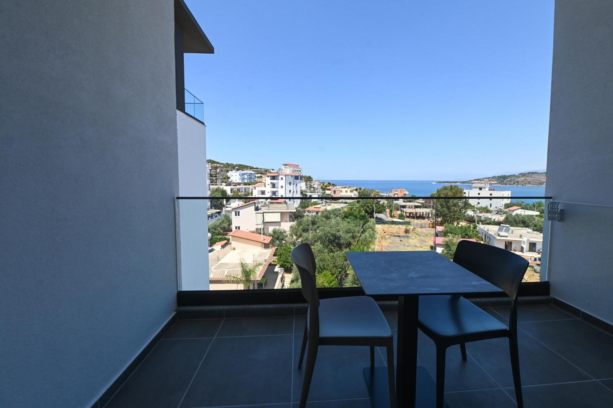 Monun Hotel Ksamil Exterior foto